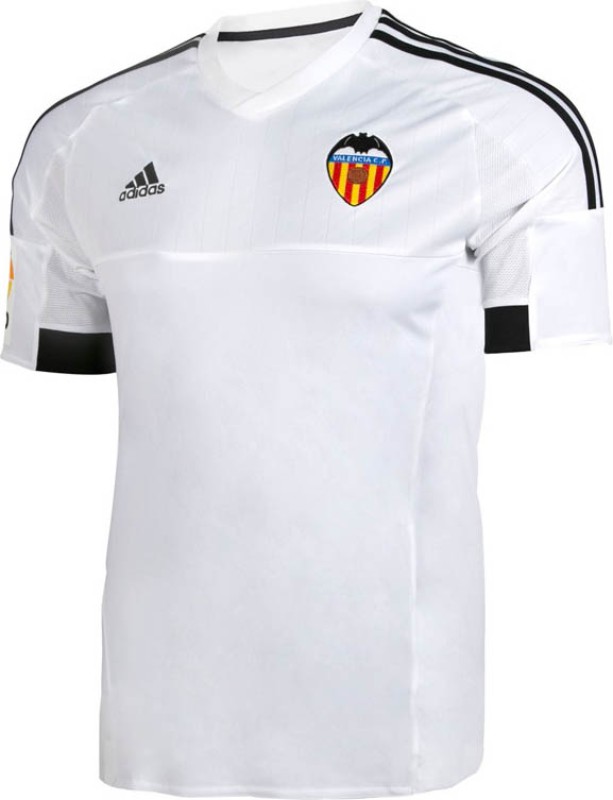 Primera equipación de Valencia 15-16