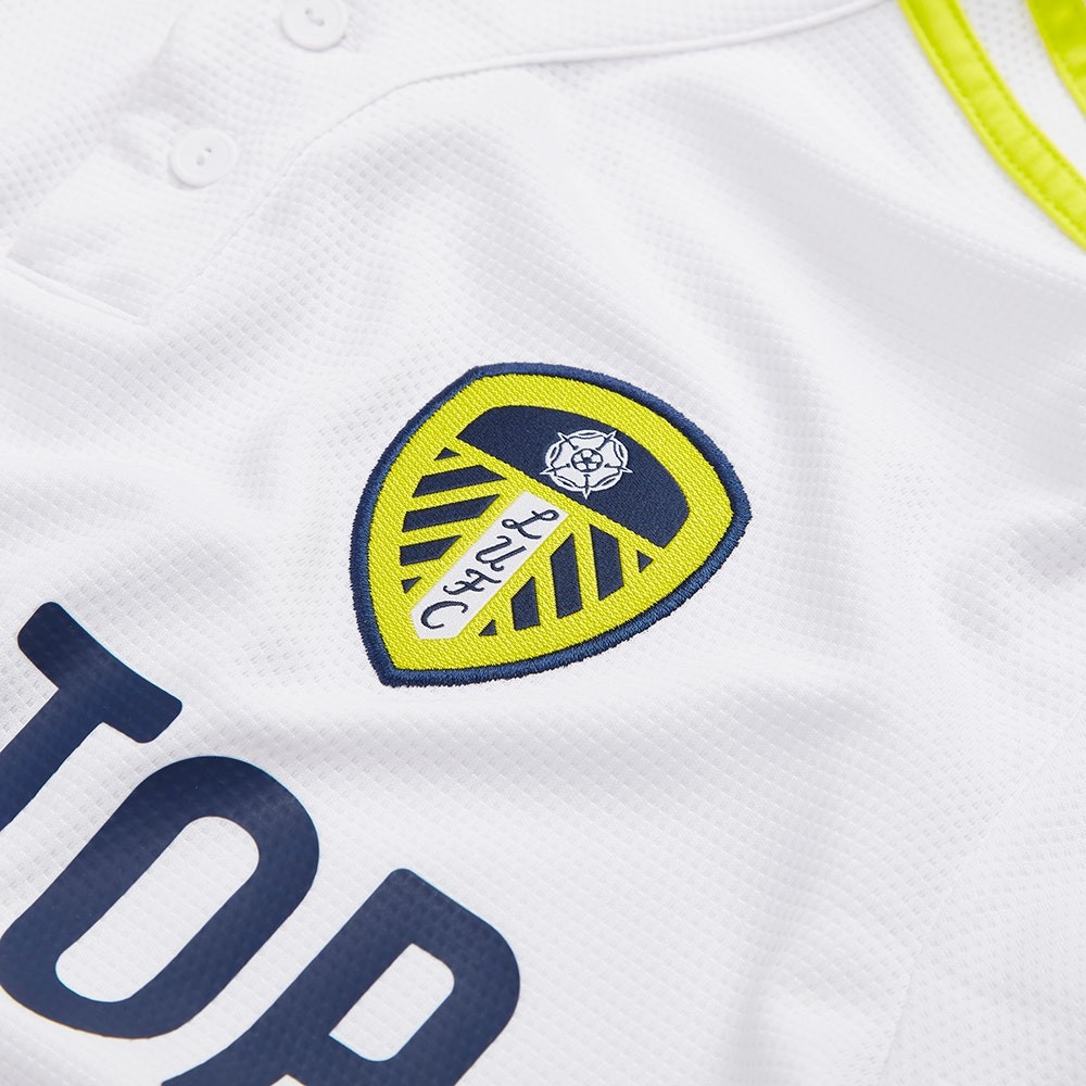 Leeds United 21-22 Local 2