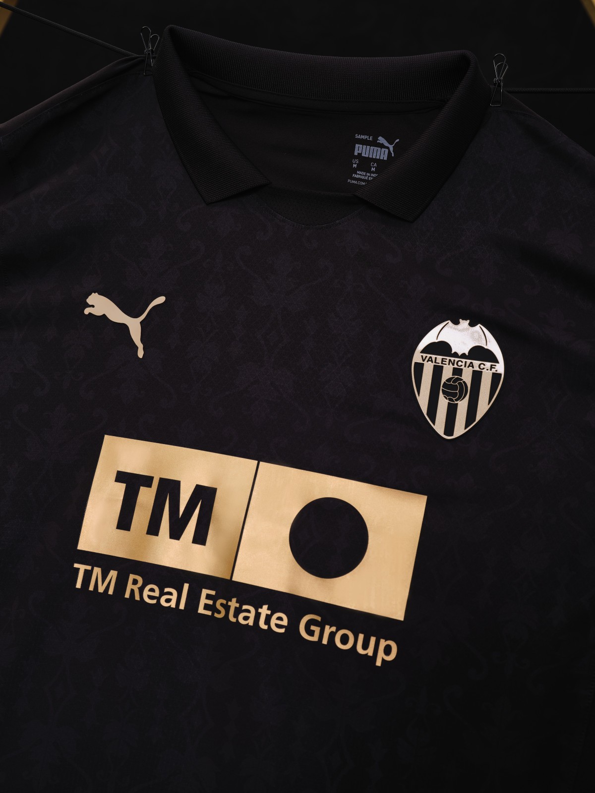 Valencia CF 24-25 Visitante 4