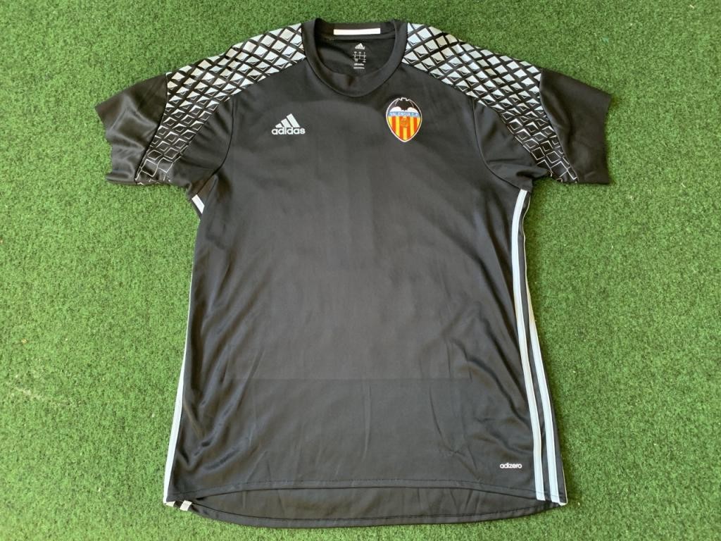 Equipación de portero de Valencia 16-17