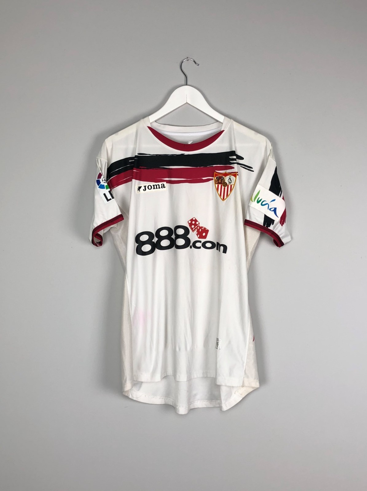 Primera equipación de Sevilla FC 06-07