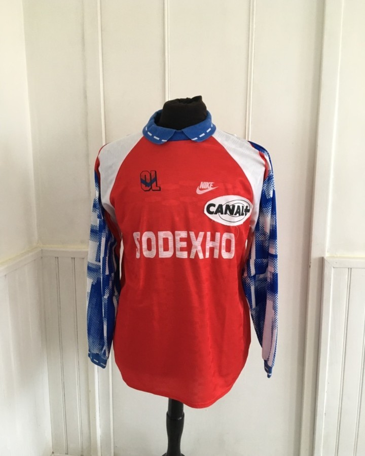 Segunda equipación de Olympique de Lyon 93-94