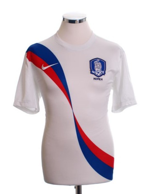 Corea del Sur 2012 Visitante 2