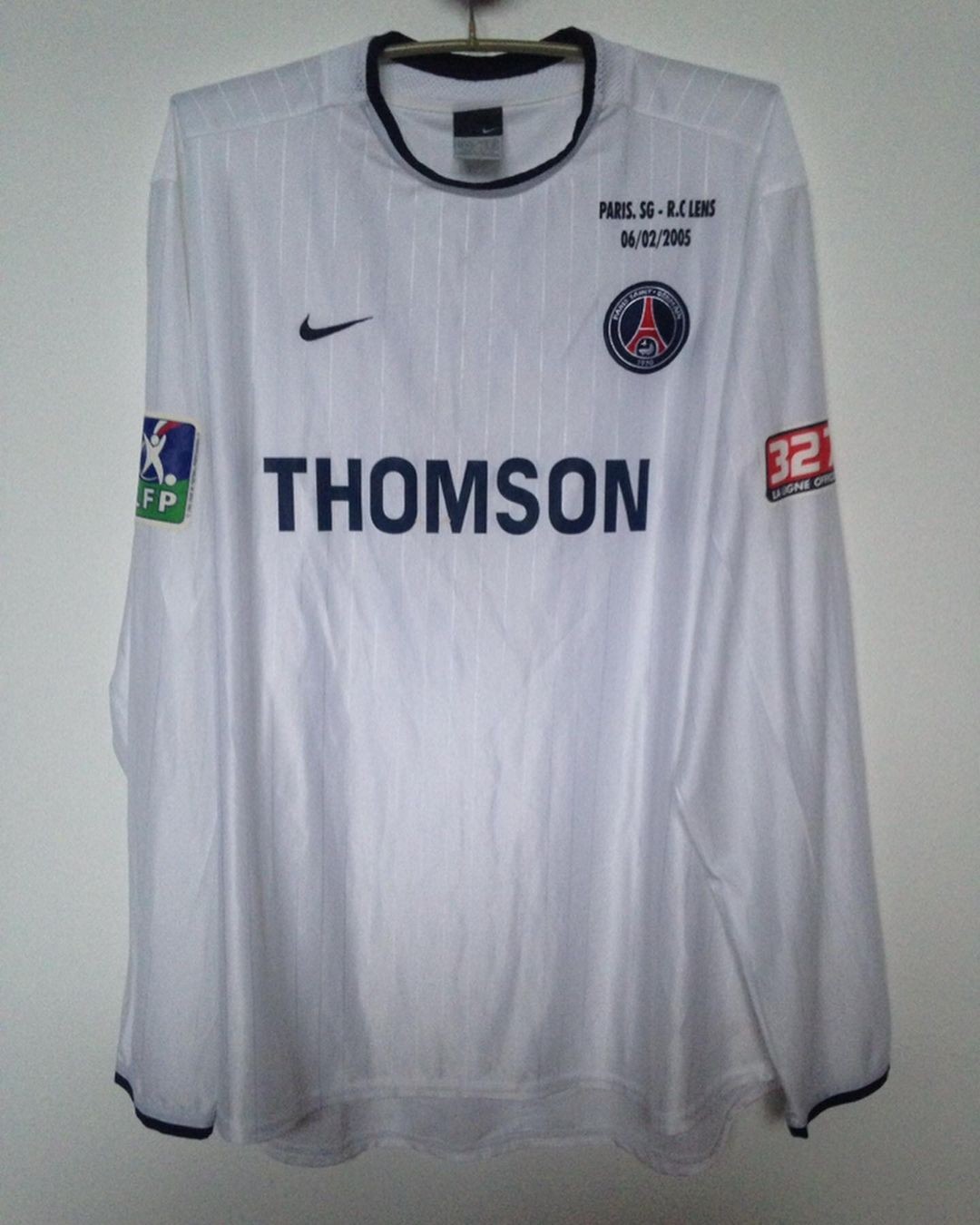 Equipación especial de Paris Saint-Germain 04-05