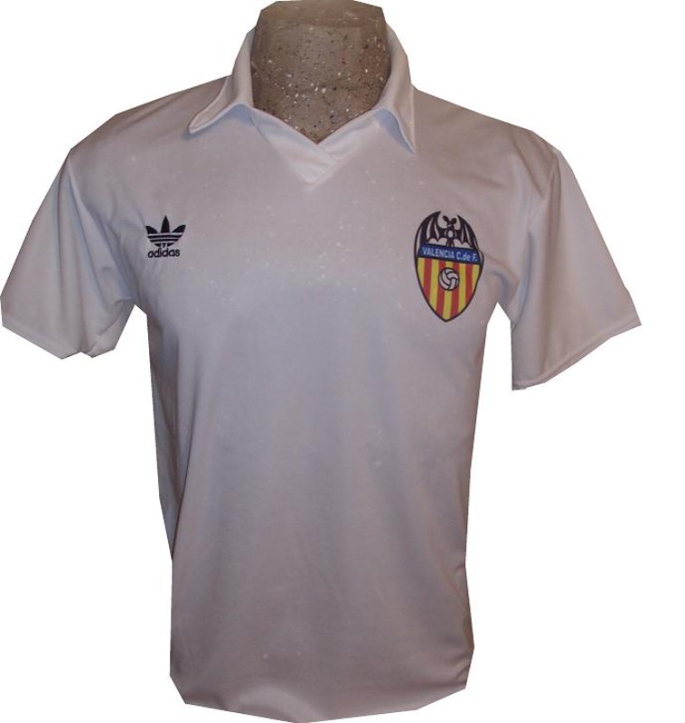 Primera equipación de Valencia 80-81