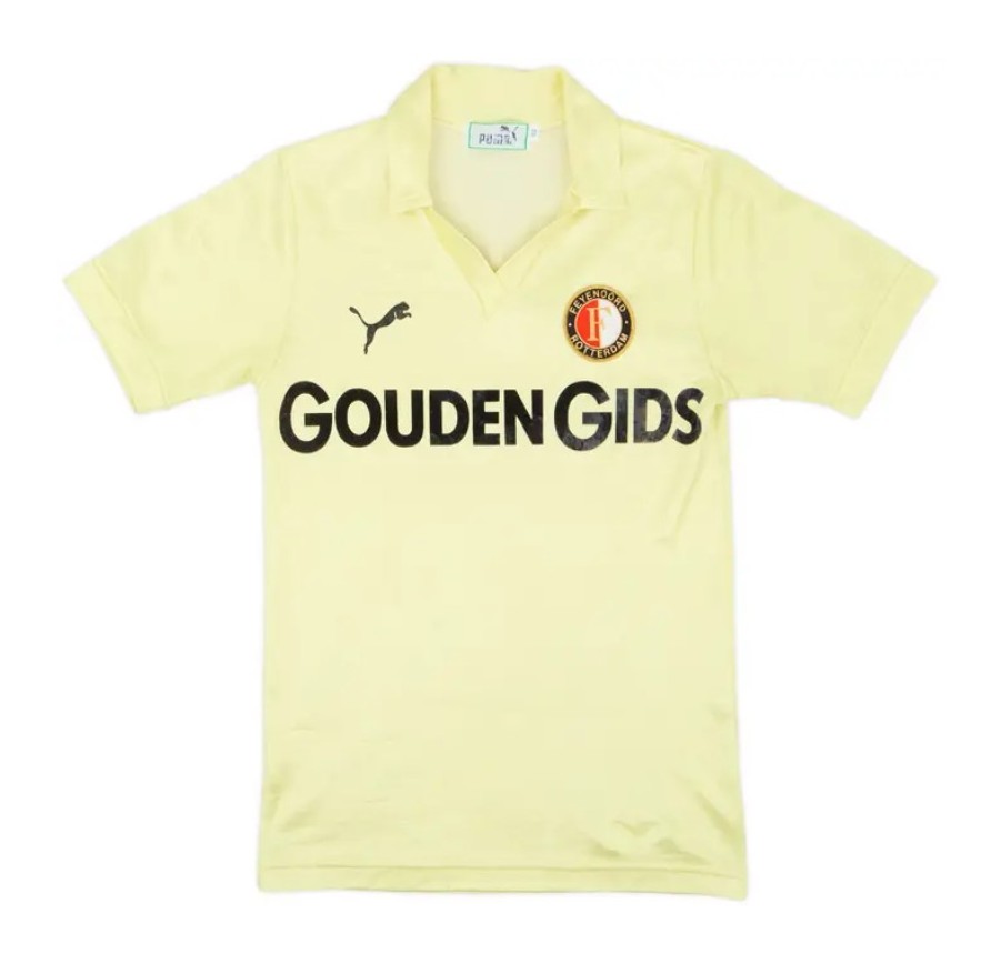 Segunda equipación de Feyenoord 83-84