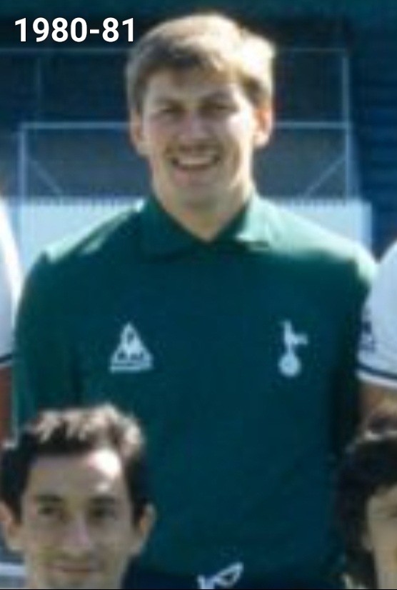Equipación de portero de Tottenham 80-81
