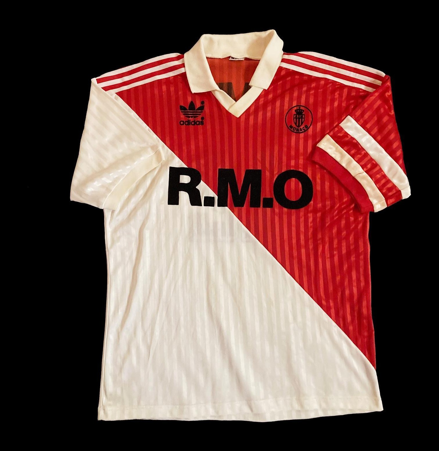 Equipación especial de Monaco 90-91