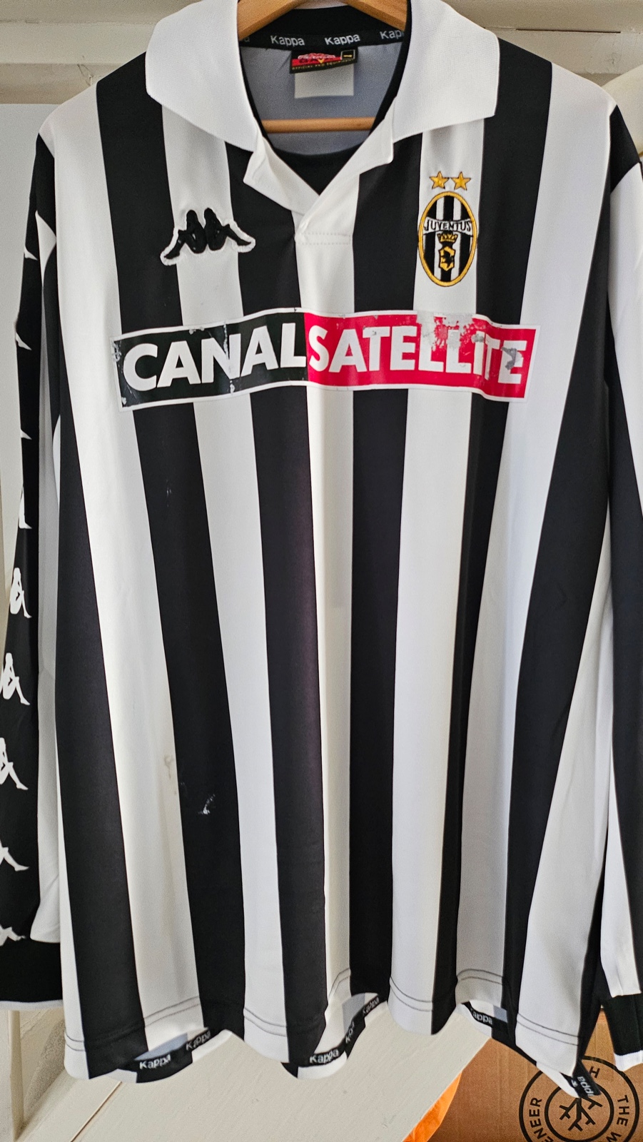 Primera equipación de Juventus 99-00