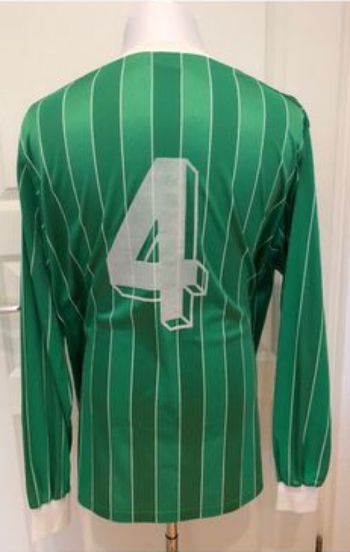Werder Bremen 87-88 Visitante 2