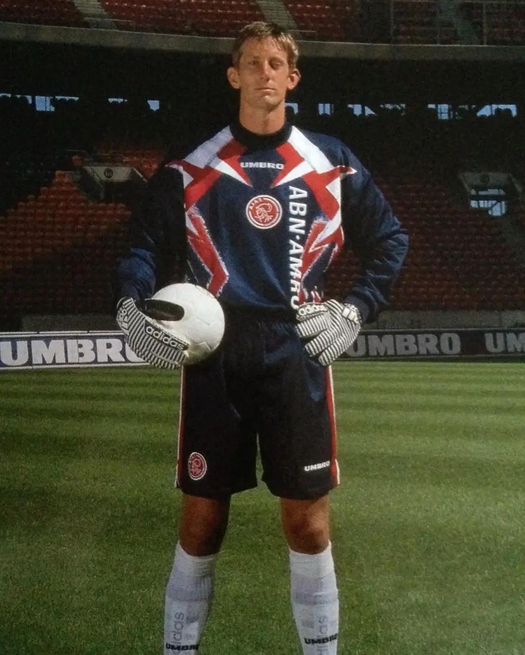 Ajax Amsterdam 97-98 Portero 4