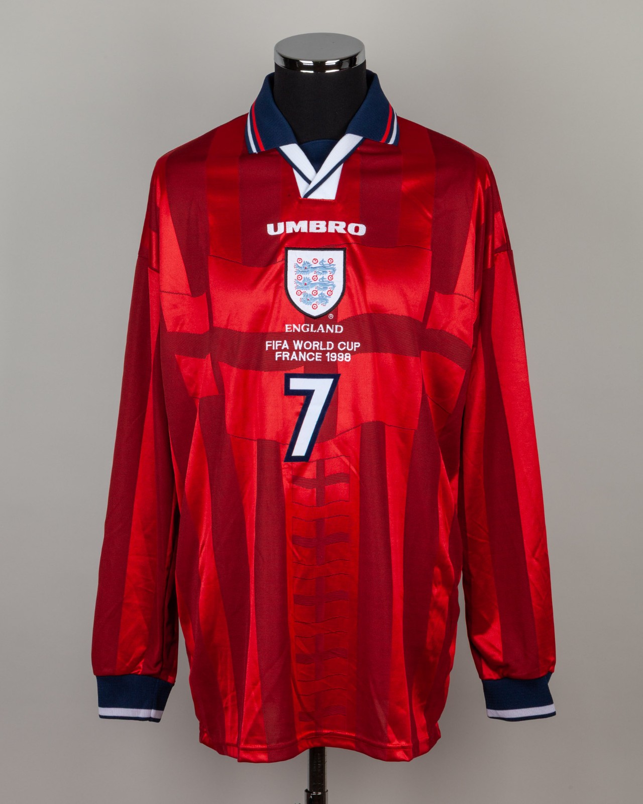 Segunda equipación de Inglaterra 1998