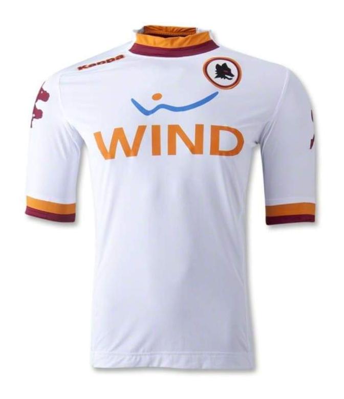 Segunda equipación de Roma 12-13