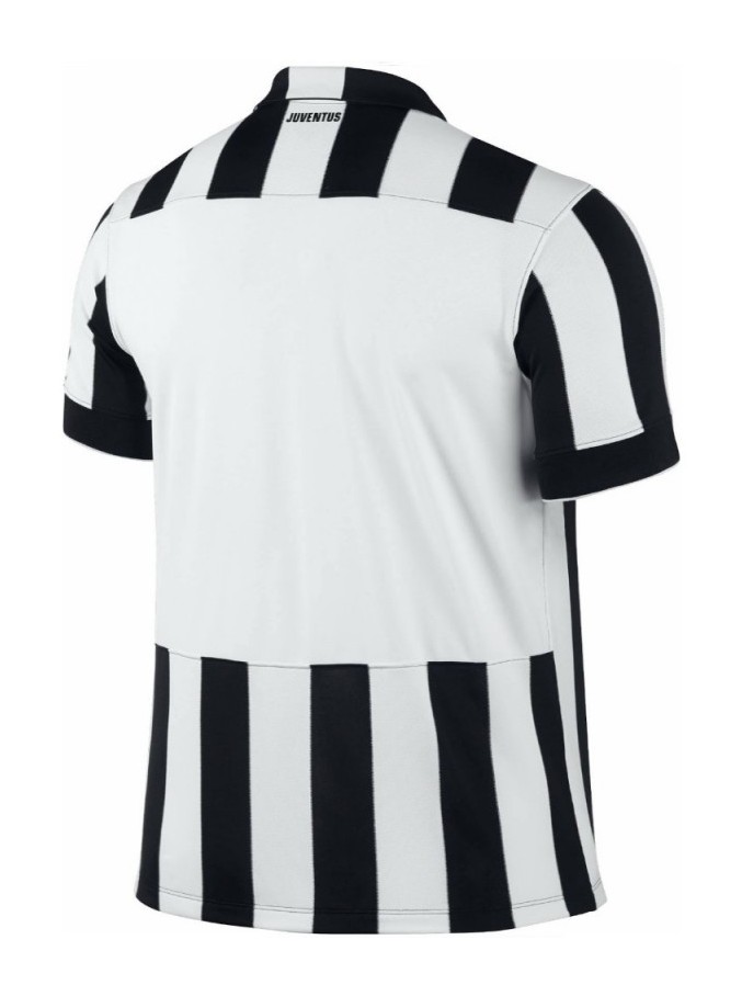Juventus FC 14-15 Local 3
