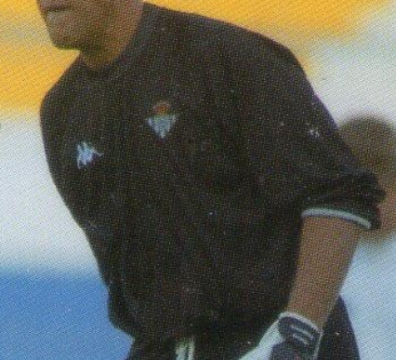 Equipación de portero de Real Betis 01-02