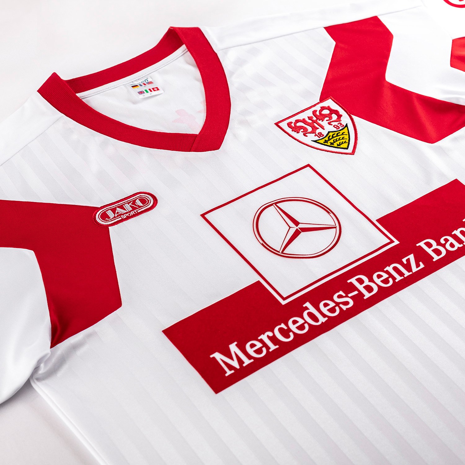 VfB Stuttgart 21-22 Especial 3