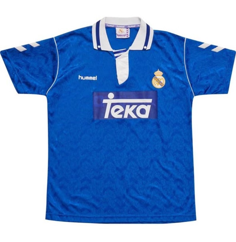 Segunda equipación de Real Madrid 92-93