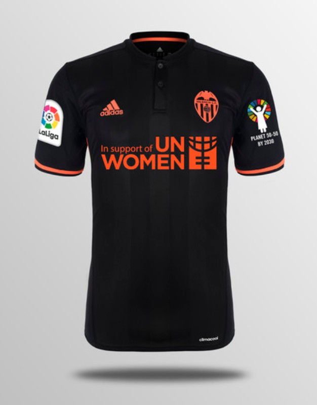 Segunda equipación de Valencia 16-17