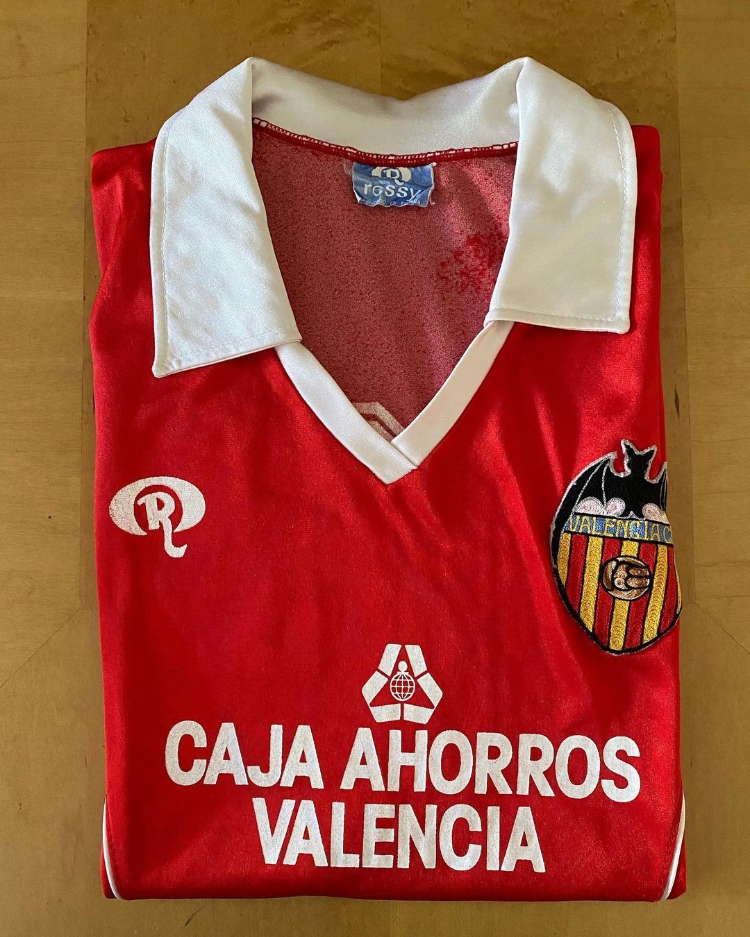 Segunda equipación de Valencia 85-86