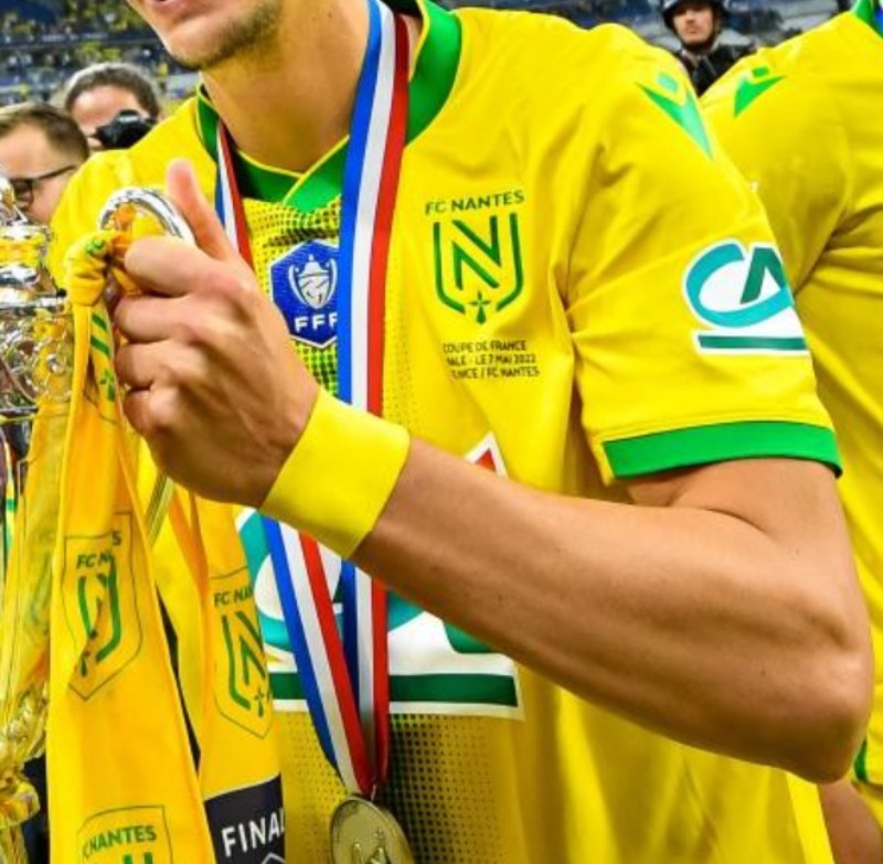 Equipación especial de Nantes 21-22