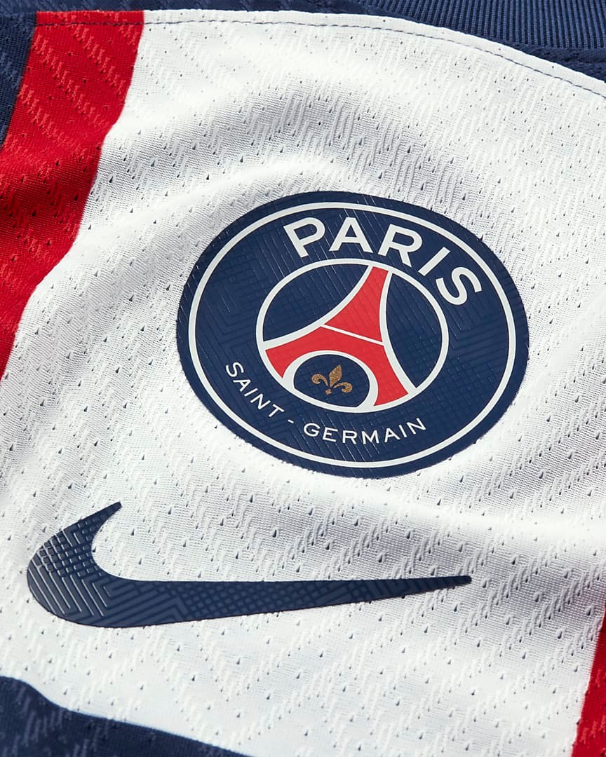 Paris Saint-Germain 22-23 Local 2