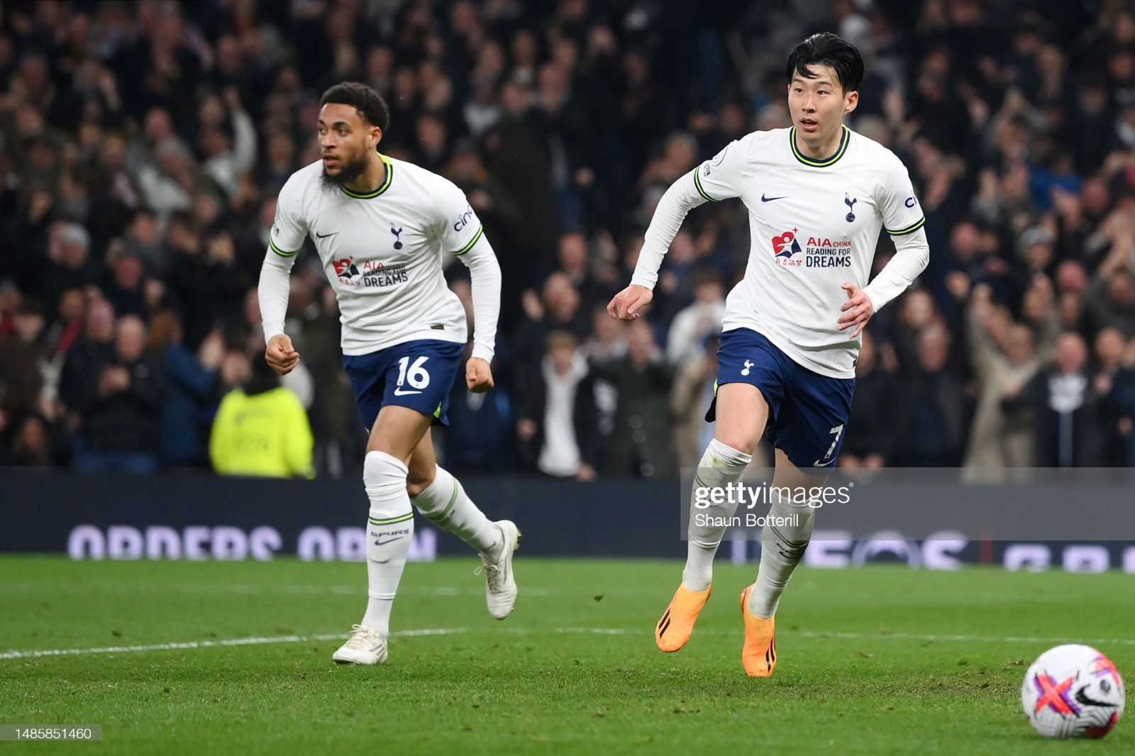Tottenham Hotspur 22-23 Local 3