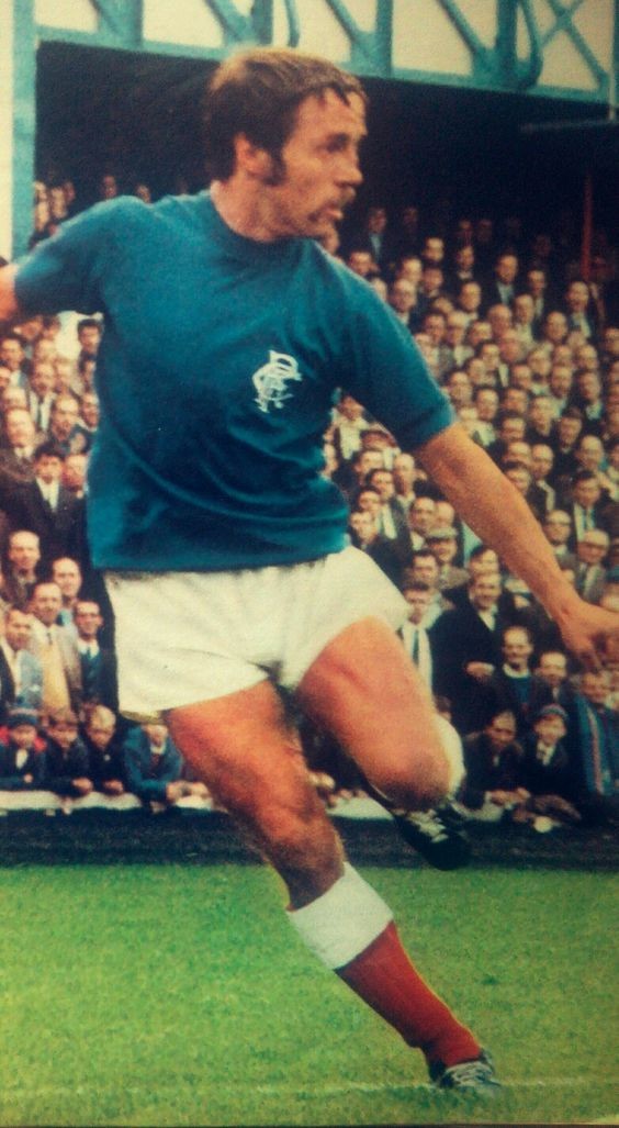 Primera equipación de Glasgow Rangers 1971