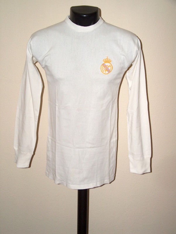 Primera equipación de Real Madrid 71-72