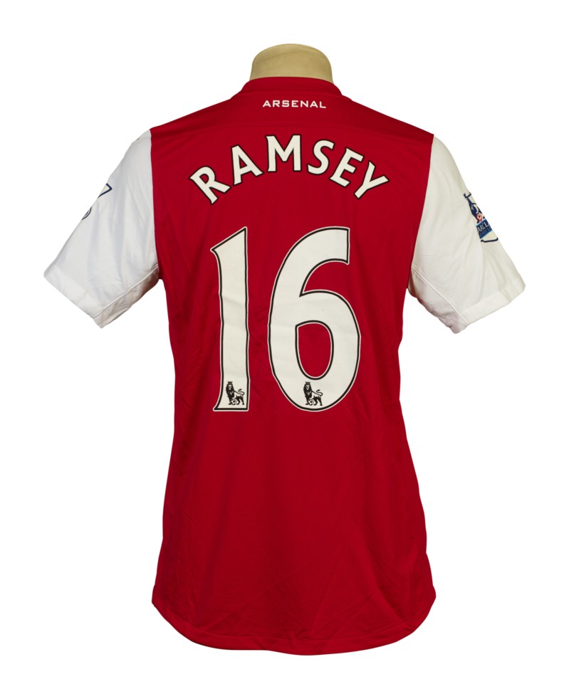 Arsenal FC 11-12 Local 2