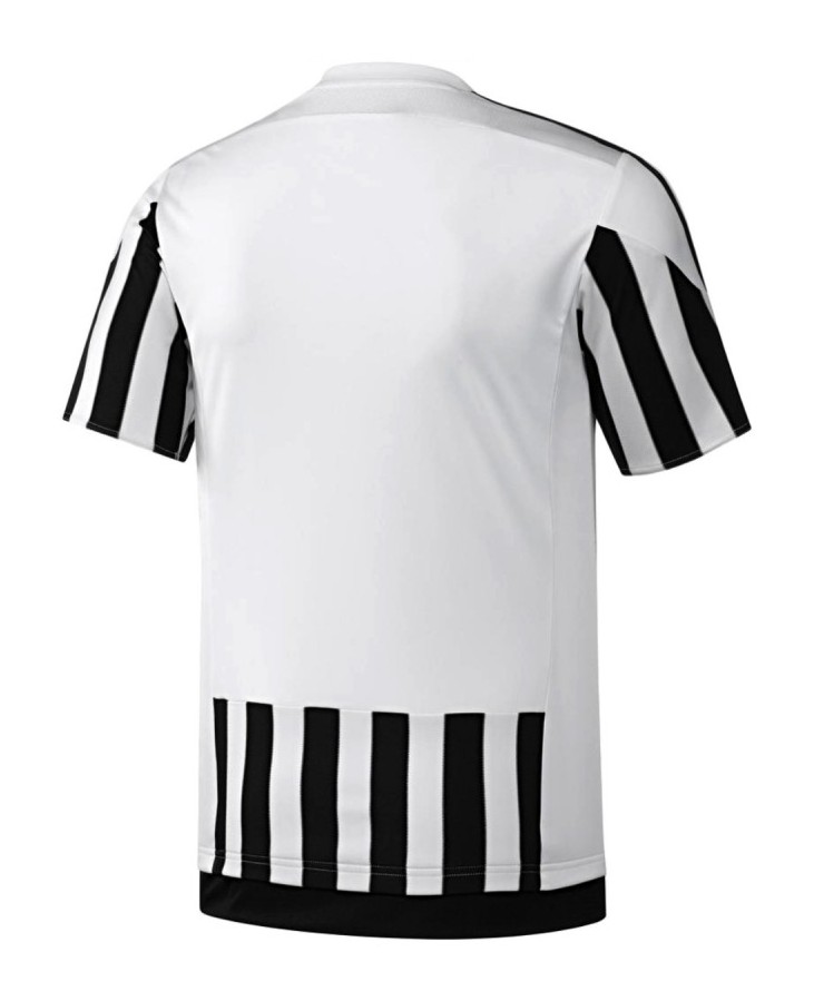 Juventus FC 15-16 Local 2
