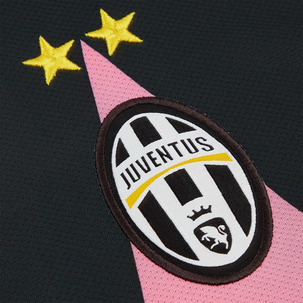 Juventus FC 11-12 Visitante 3