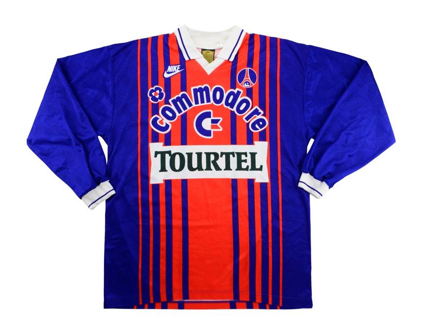 Paris Saint-Germain 93-94 Local 4