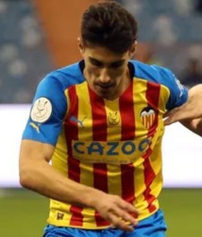 Equipación especial de Valencia 22-23