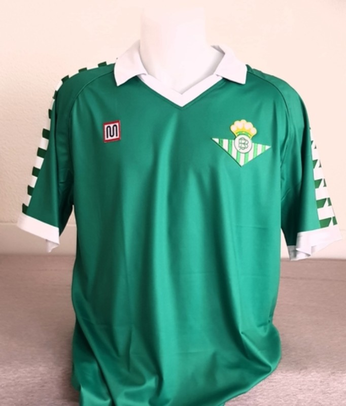 Segunda equipación de Real Betis 82-83