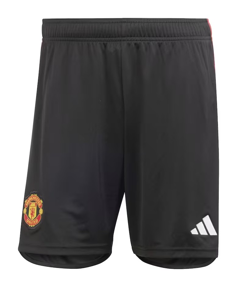 Manchester United 23-24 Local 4