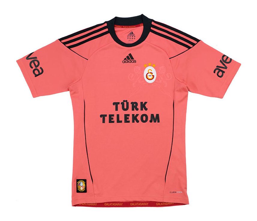 Tercera equipación de Galatasaray 10-11