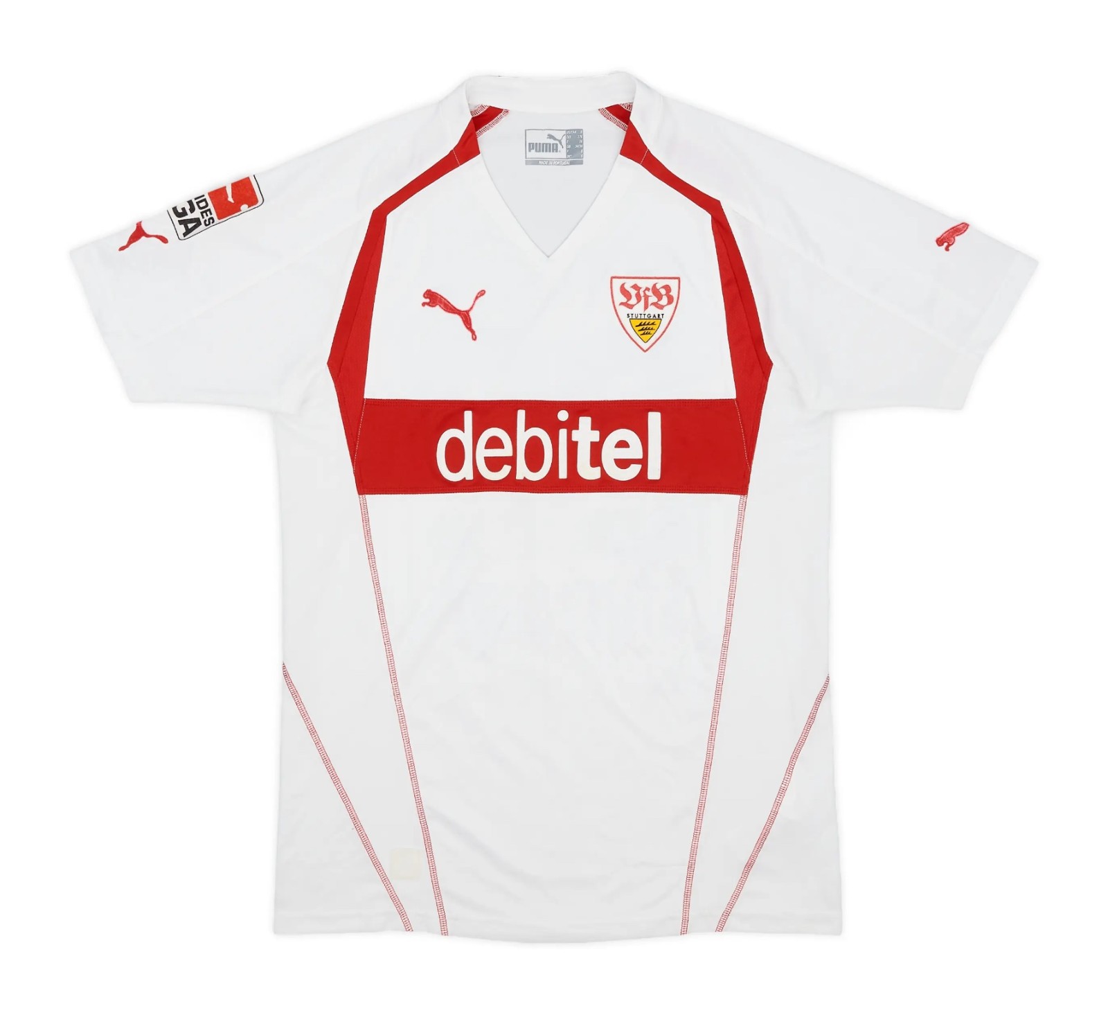 Primera equipación de Stuttgart 04-05
