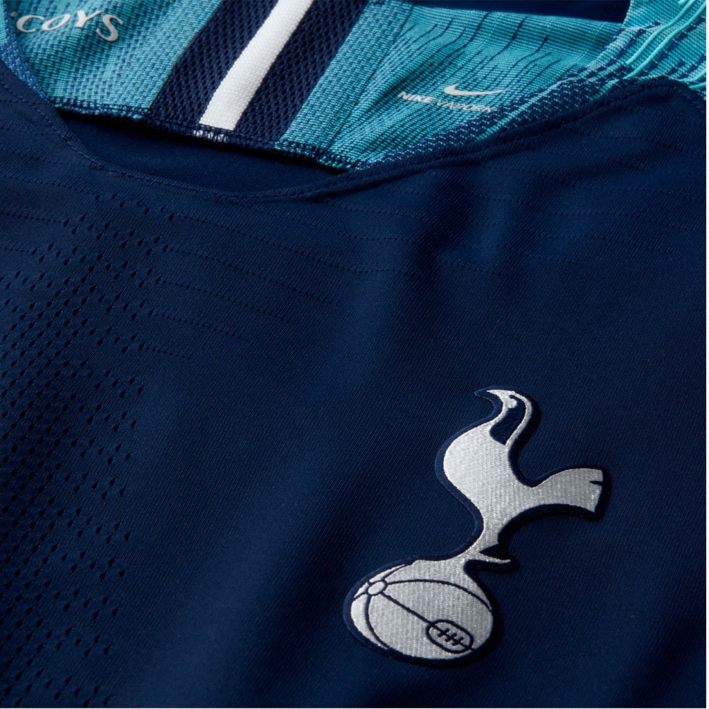 Tottenham Hotspur 18-19 Visitante 4