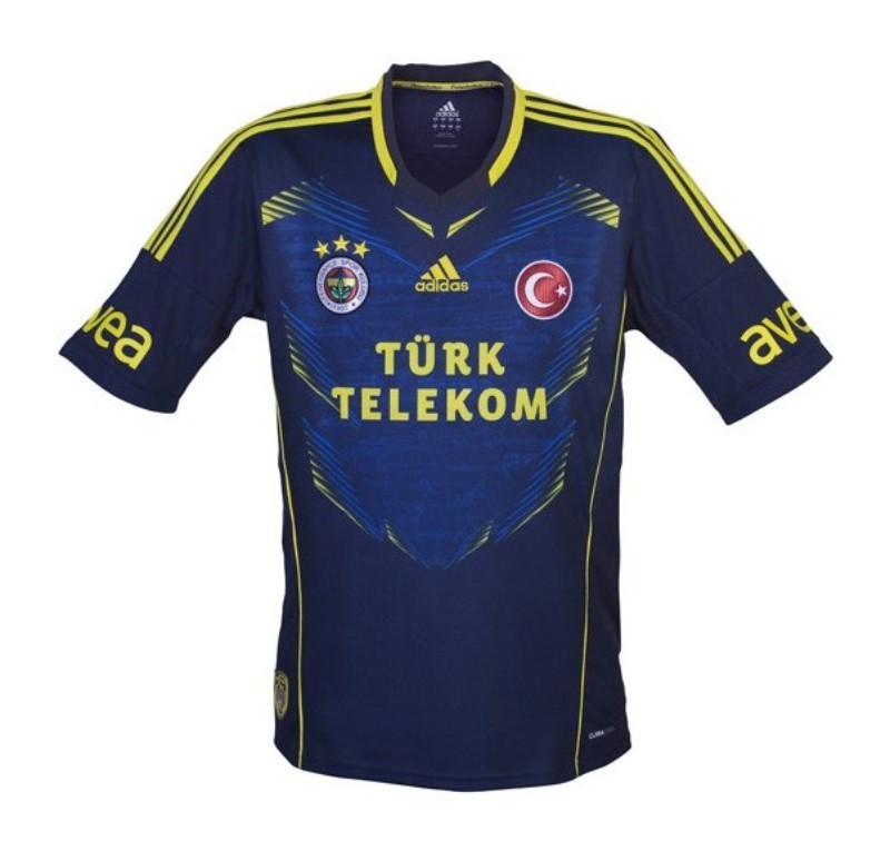 Tercera equipación de Fenerbahçe 13-14