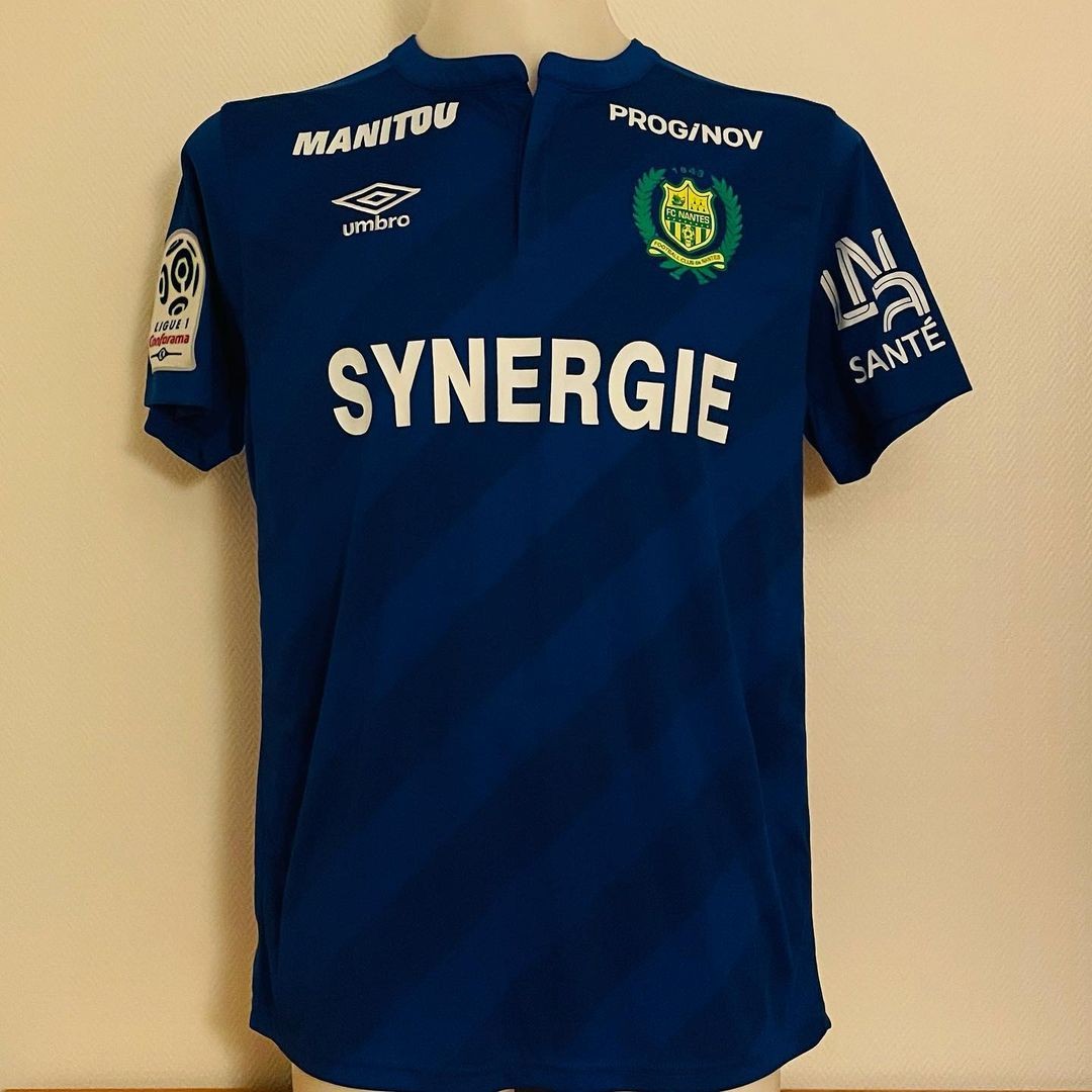 Equipación de portero de Nantes 17-18