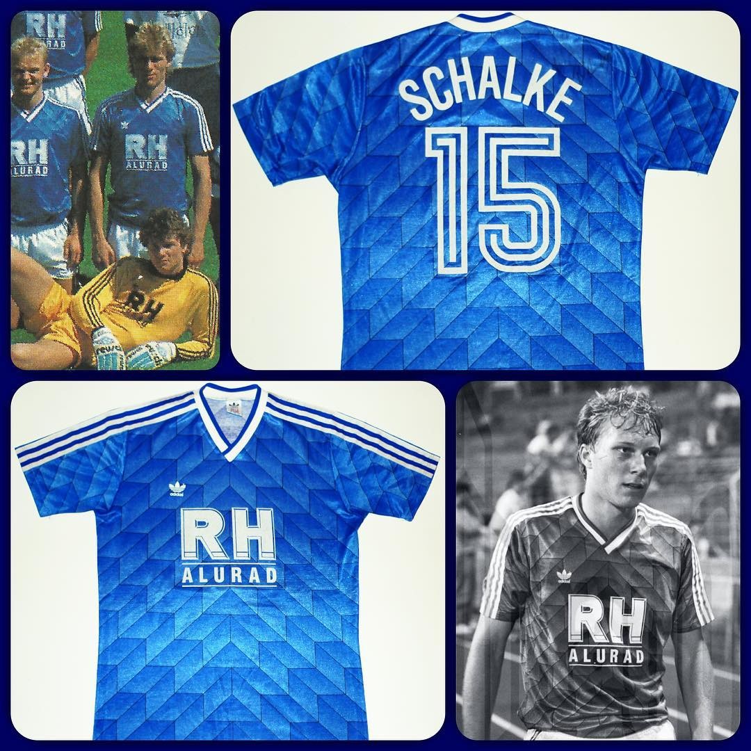 Schalke 04 88-89 Local 2