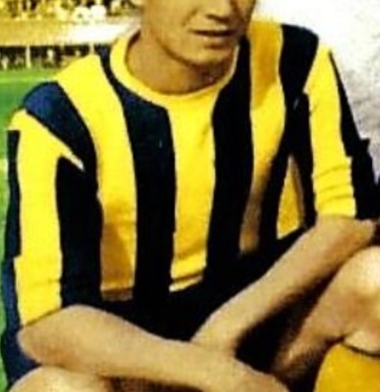 Primera equipación de Fenerbahçe 53-54