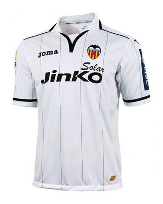 Primera equipación de Valencia 12-13