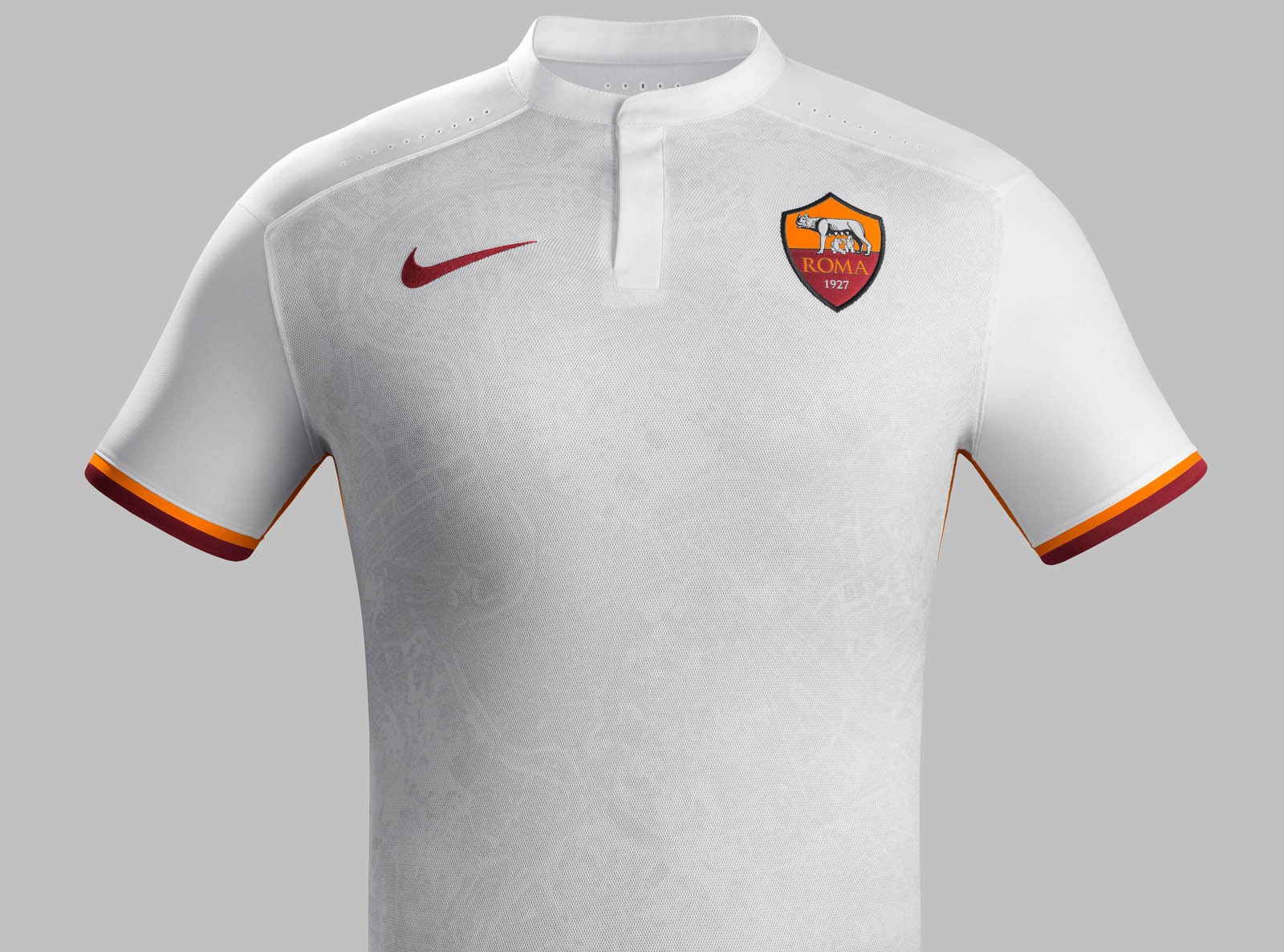 AS Roma 15-16 Visitante 3