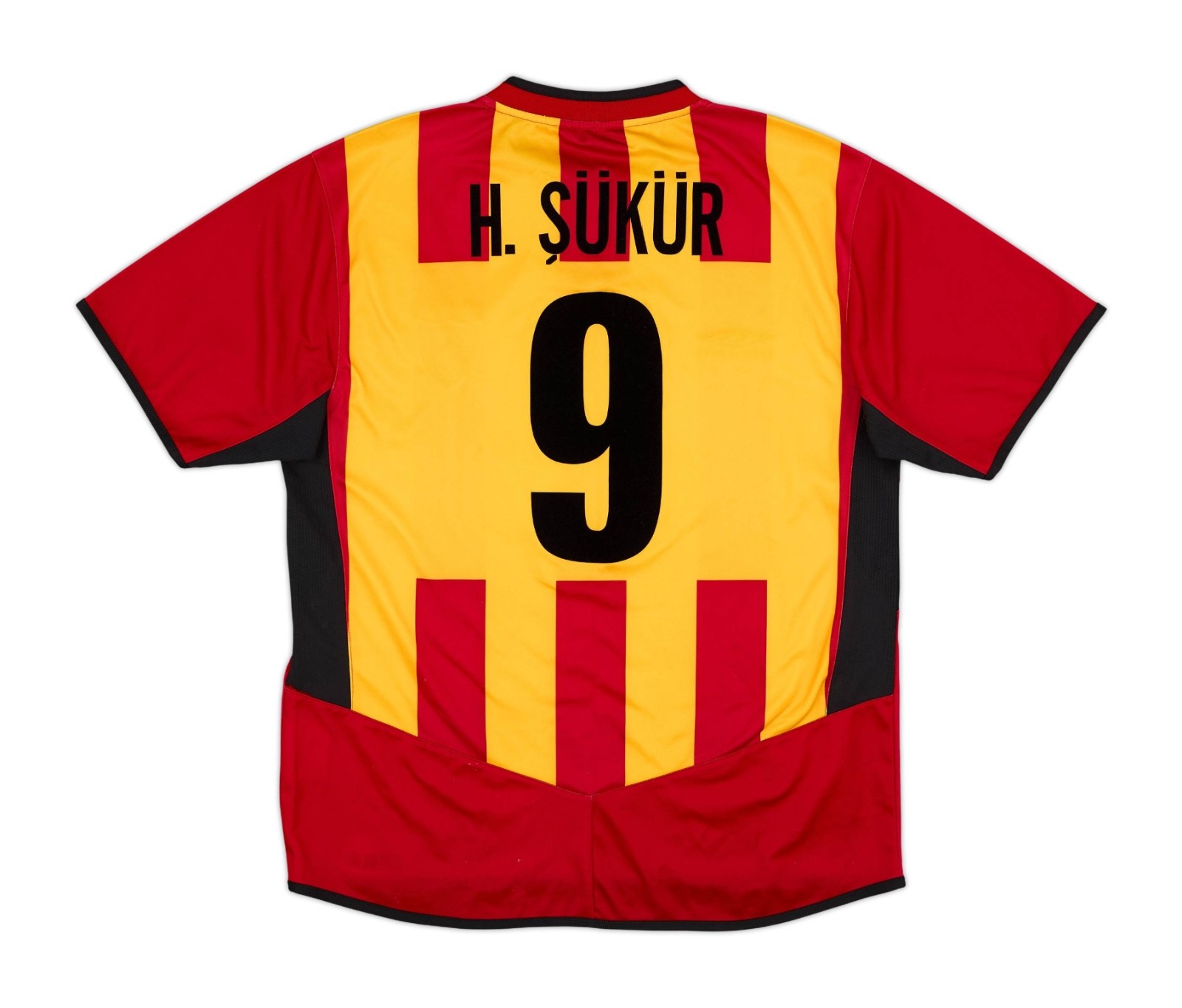 Galatasaray 04-05 Local 2