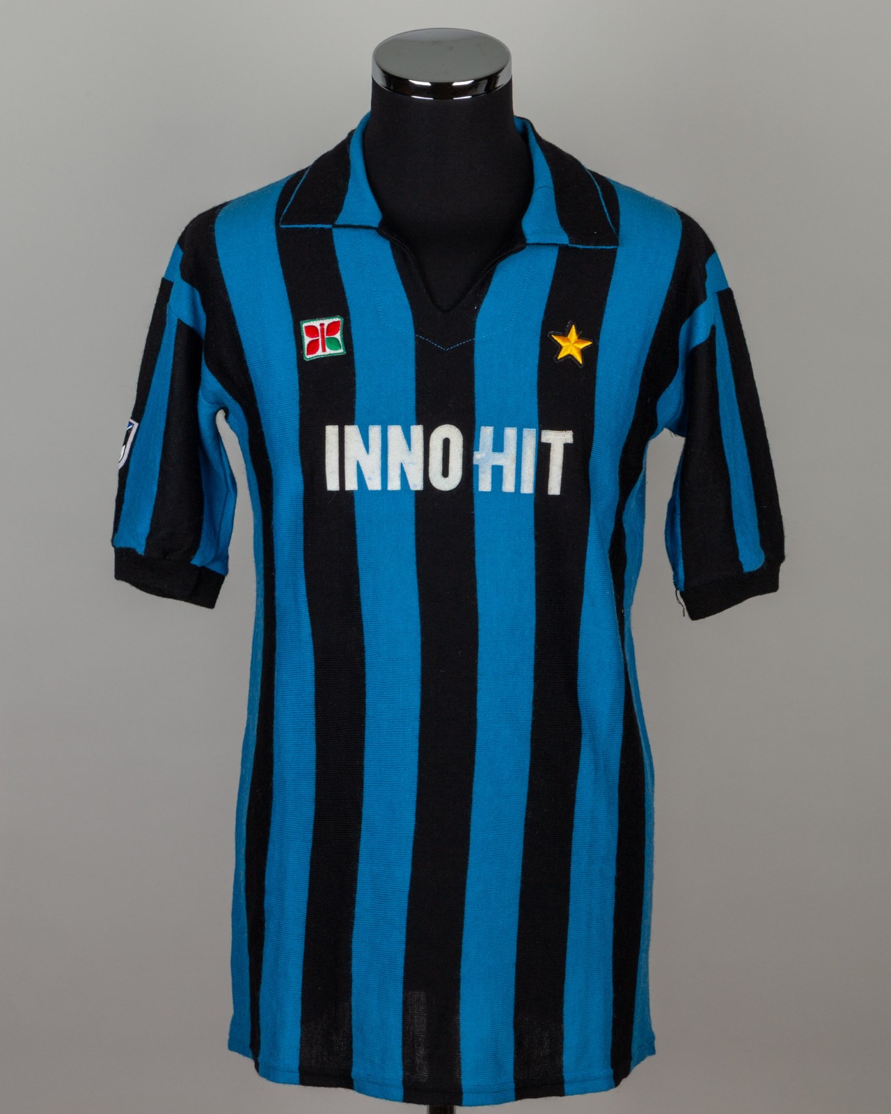 Primera equipación de Inter de Milán 81-82