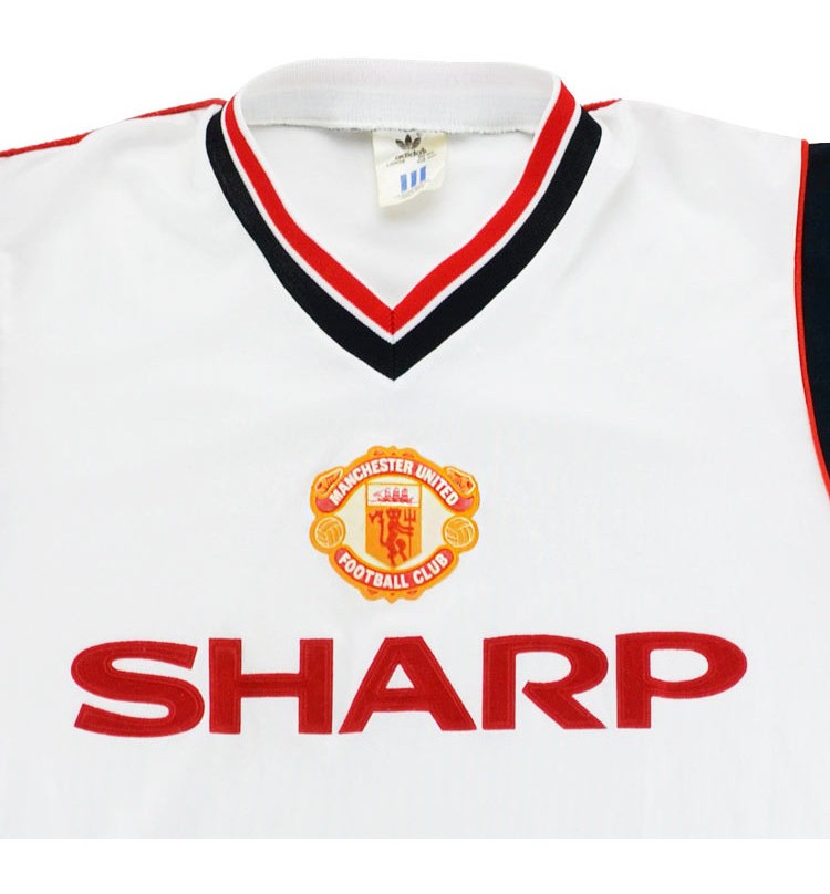 Manchester United 85-86 Visitante 2