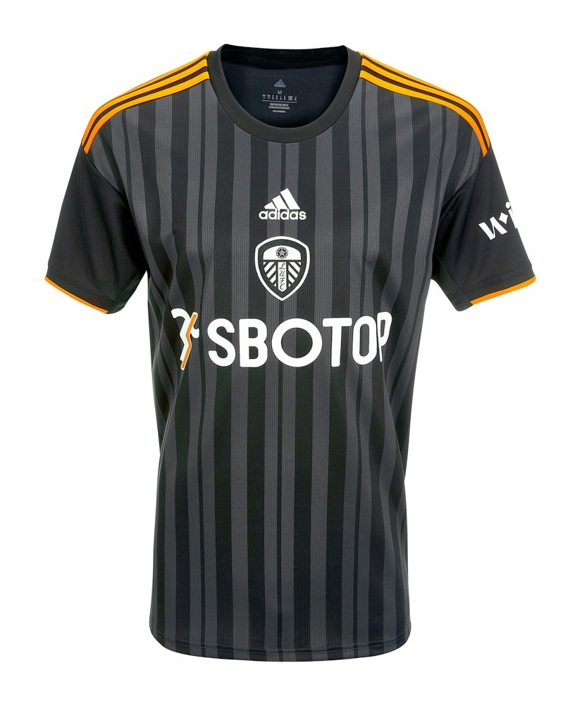 Tercera equipación de Leeds 22-23