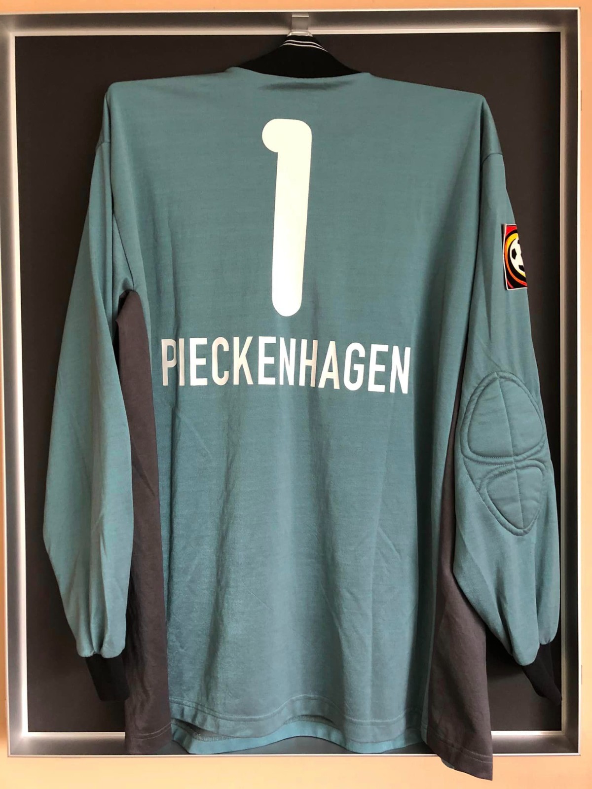 Hamburger SV 02-03 Portero 2