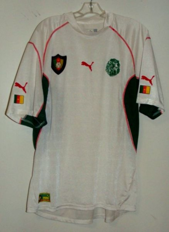 Segunda equipación de Camerún 2003